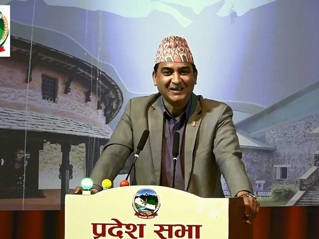 मन्त्रीज्यू ! गफ नदिनुस्, महँगी बुझ्न बजार जानुस्